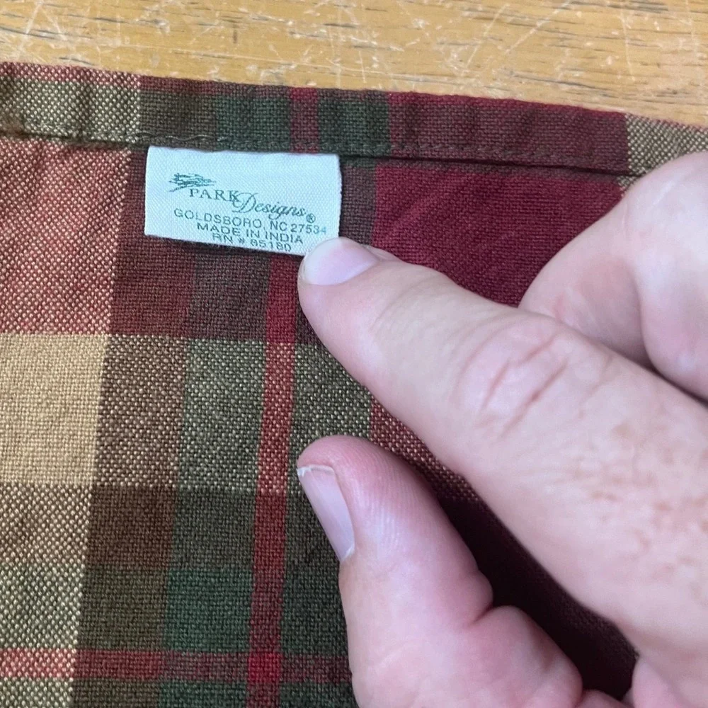 Vtg Park Designs Plaid Tablecloth Burgundy Green Tan Cotton 52x50 Farmhouse